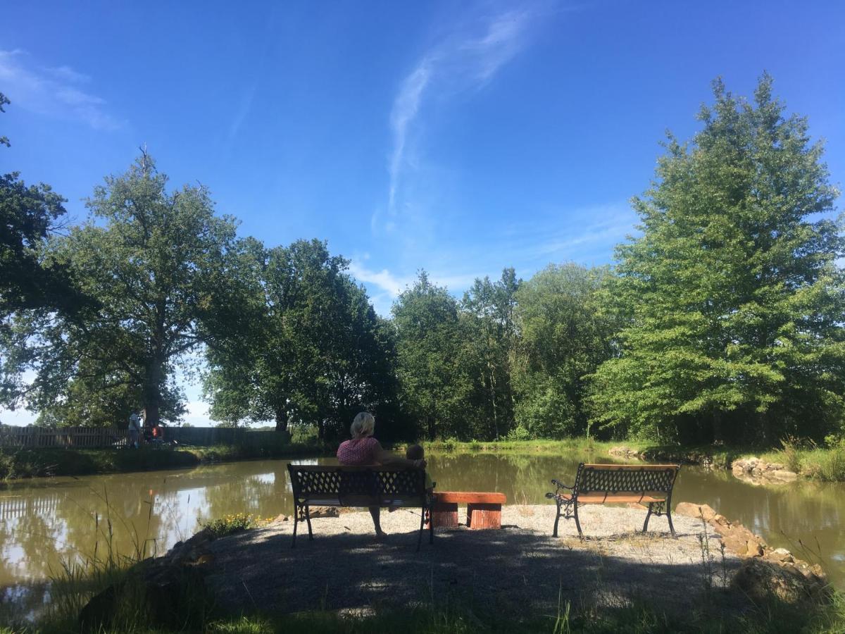 Fonclaire Holidays Carpers Rest Blond Zewnętrze zdjęcie